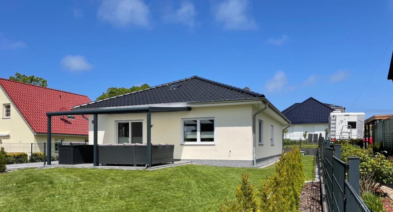 Ferienhaus Meerzeit Bastorf Exteriér fotografie
